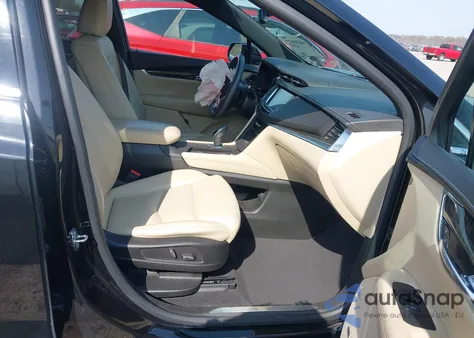 2017 Cadillac Xt5 Standard z USA, uszkodzony, nr VIN 1GYKNARS2HZ194777